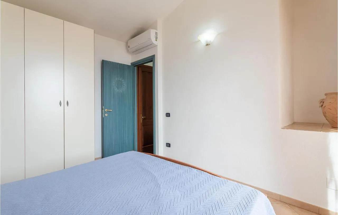 Semesterbostad Villa 6 Villaputzu Italien